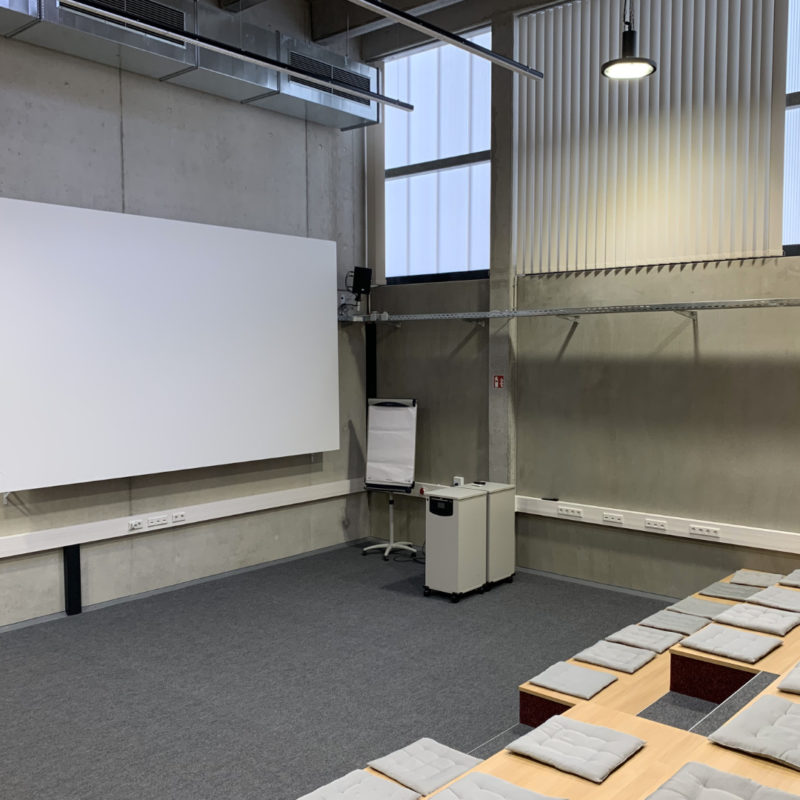 EFS_roomarts_Arena_Hörsaal_Schulung_Sitzstufen